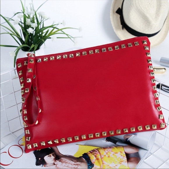 Handbags - Wristlet